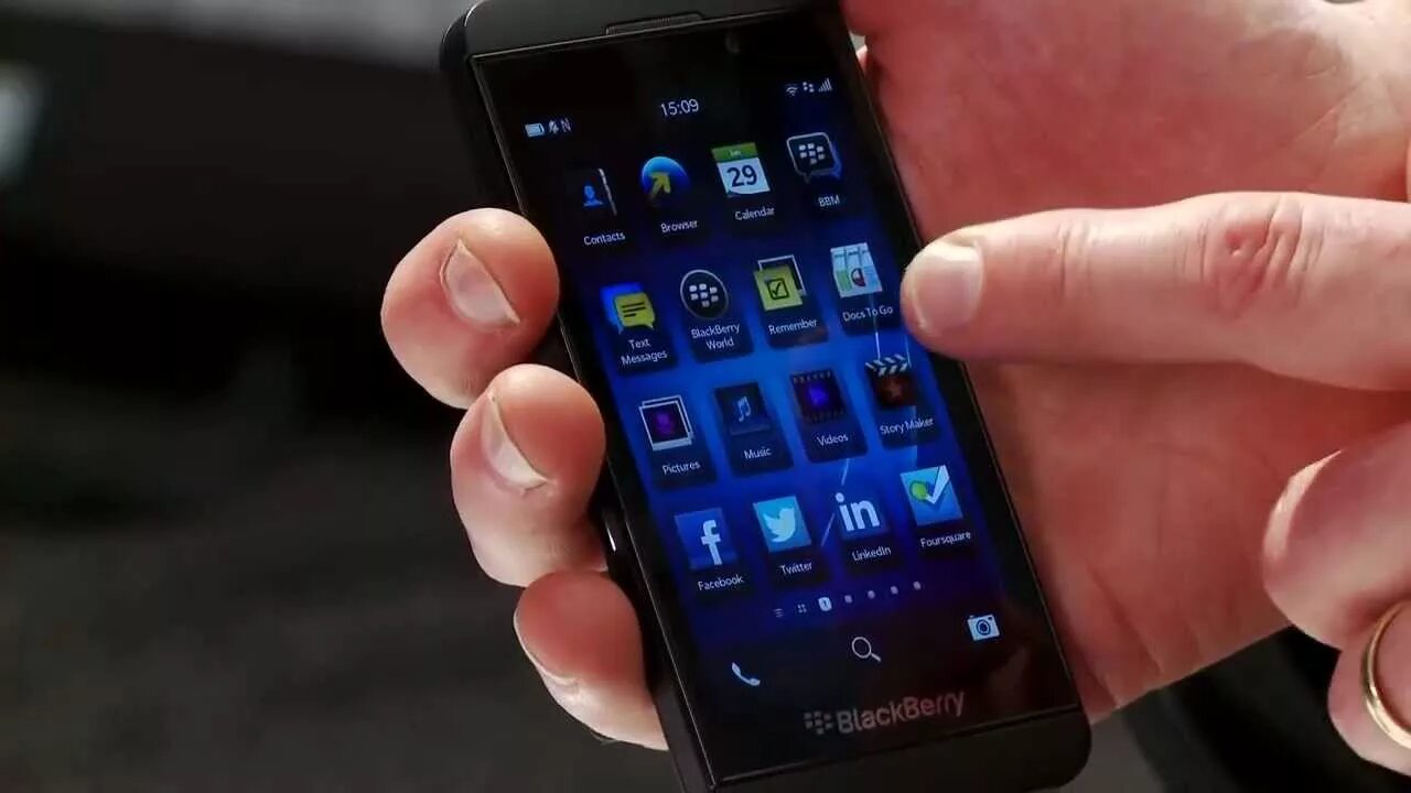 BLACKBERRY 10. Демонстрация смартфона. Z10. Экран блокировки блэкберри z10. Z 3 z 10 0