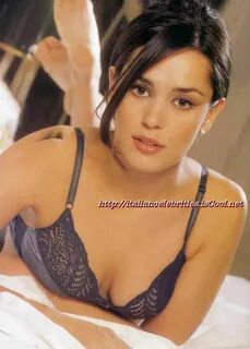 Lorenza Mario Feet (11 photos). 