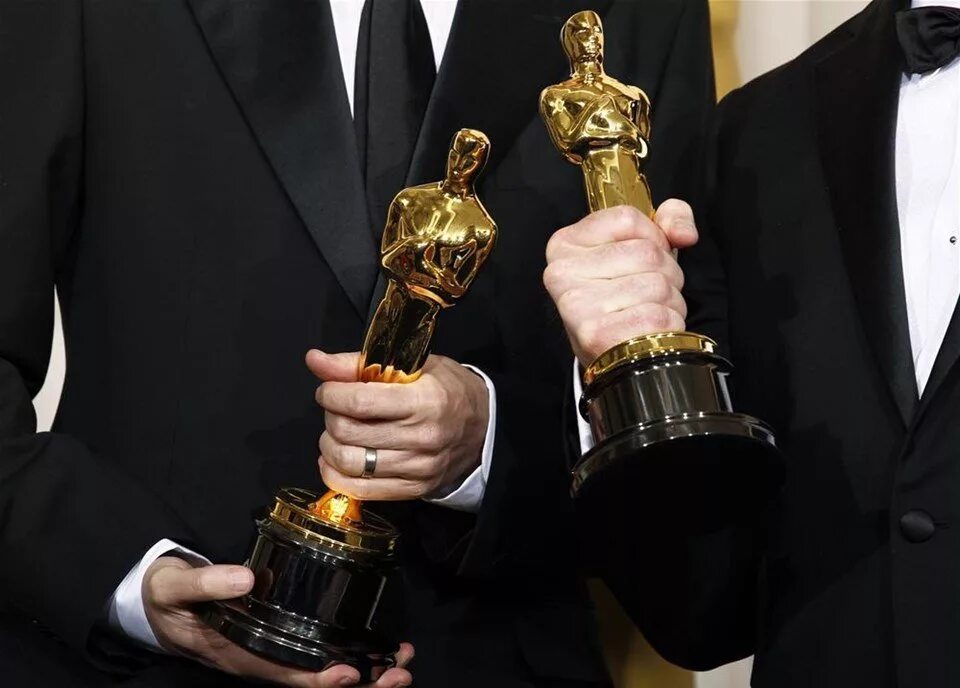 Кинопремия Оскар 2022. Оскар (кинопремия, 2023). Оскар (кинопремия, 2024). Кинопремия Оскар статуэтка.