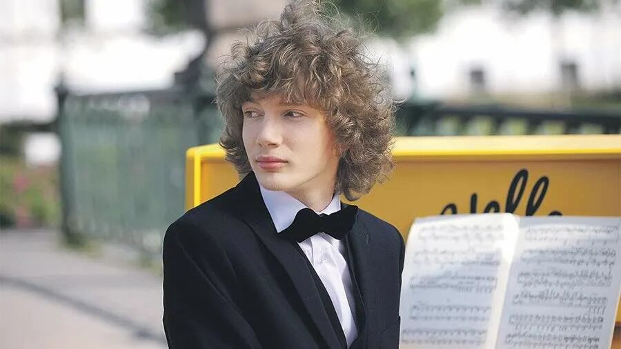 иван бессонов (фортепиано, москва). молодой музыкант русский. александр рыбак 2020. иван бессонов. молодой музыкант русский.