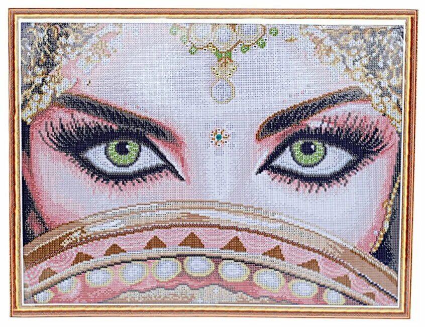 European and american eye picture. Вышивка глаз. Вышивка восточные глаза. Мозаичные глаза. Алмазная мозаика глаз.