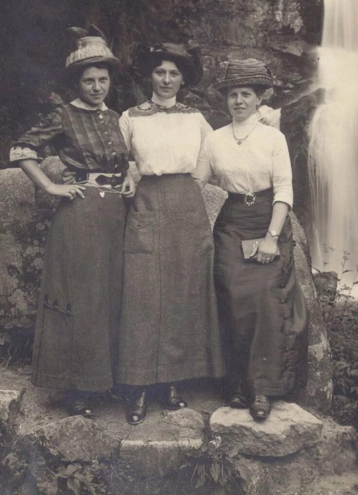 Мода 1910 года. Эдвардианская мода 1910-1914. Женская мода 1910 год. Эдвардианская эра 1910. Мода эдвардианская эпоха 1910.