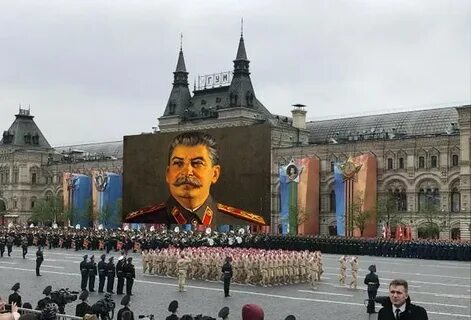 Сталин на дне победы