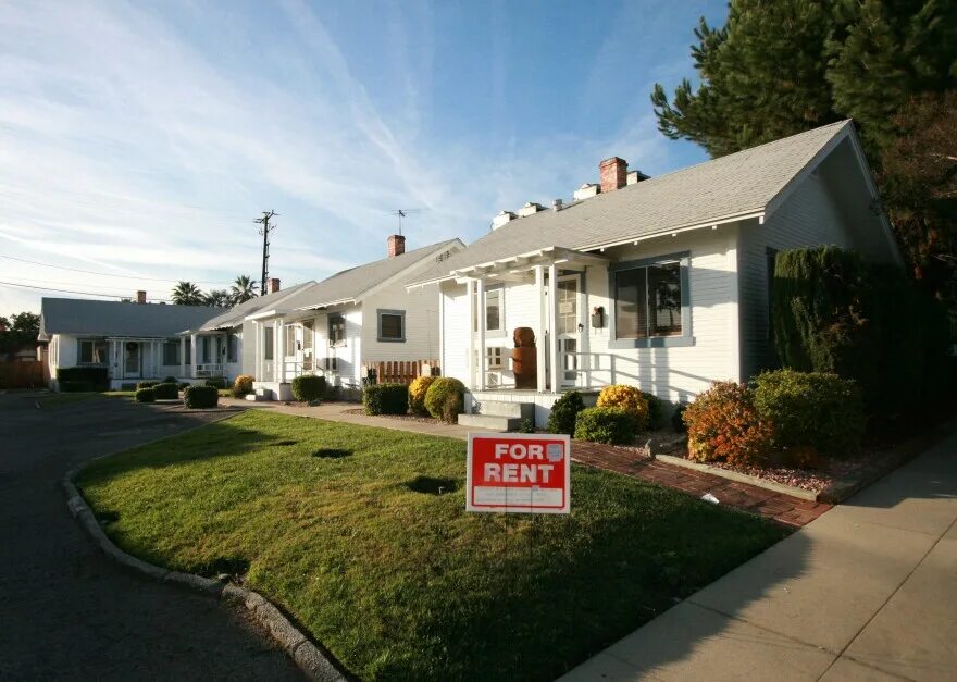 Homes for rent. Rent House USA. Rent a House in America. Rent home