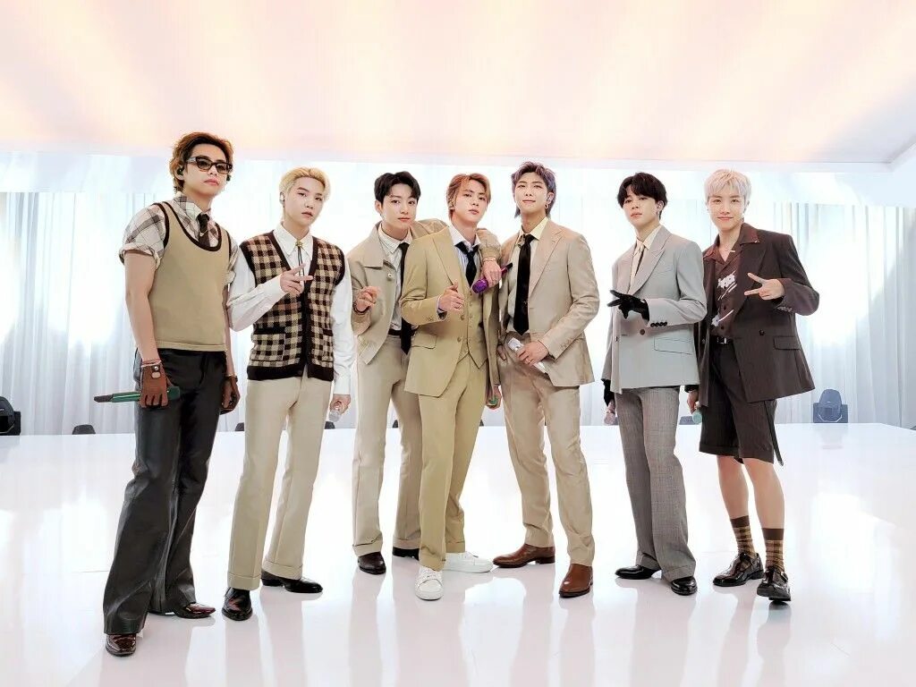 Dallyeola bangtan телепередача. Dallyeola bangtan телепередача. Шуга ран бтс. Dallyeola mail. Run bts _ эпизод 49.