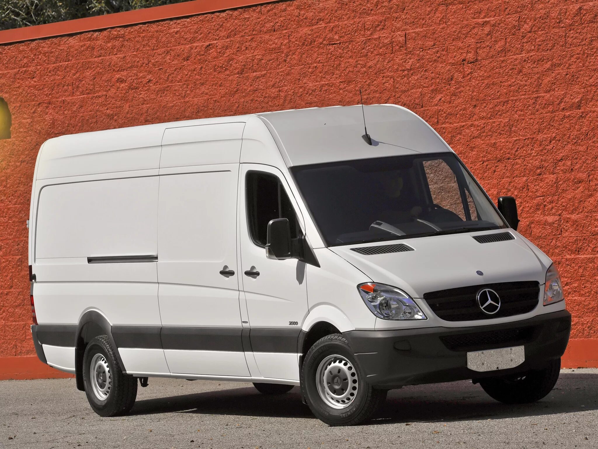 Dodge Sprinter 2006, 2007, 2008, 2009, 2010, цельнометаллический фургон, 2 покол