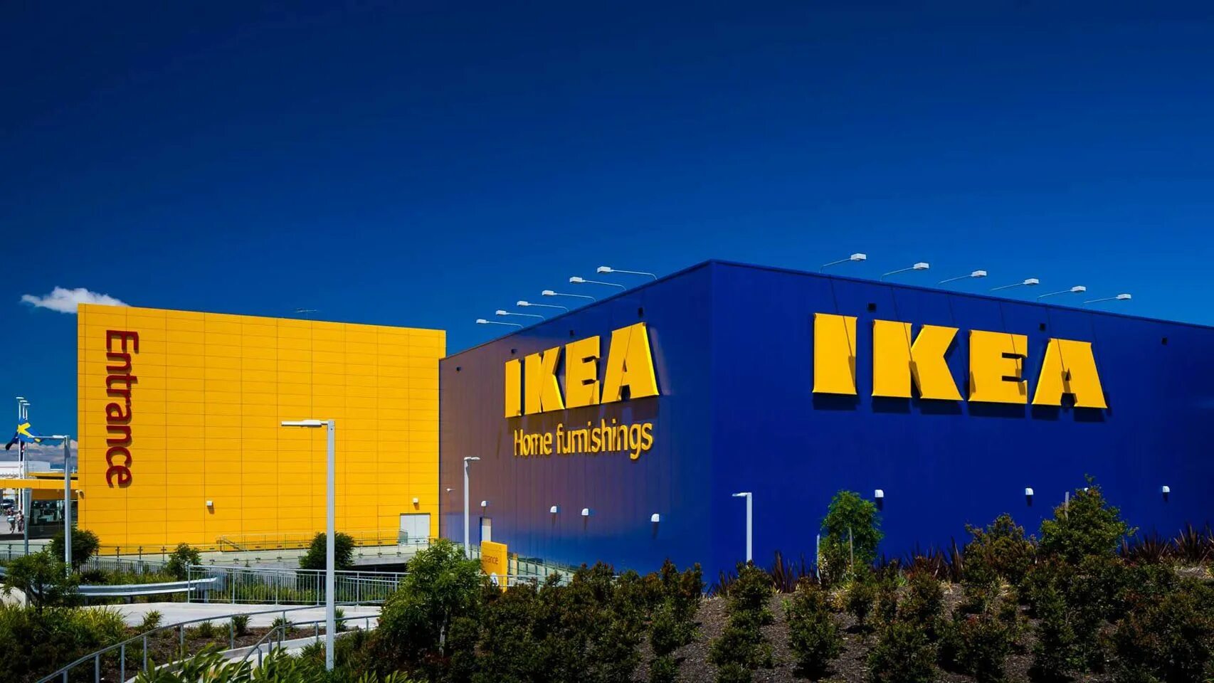 Компания ikea. Ikea магазин. икеа здание снаружи. ikea в россии. картинки магазина икеа.