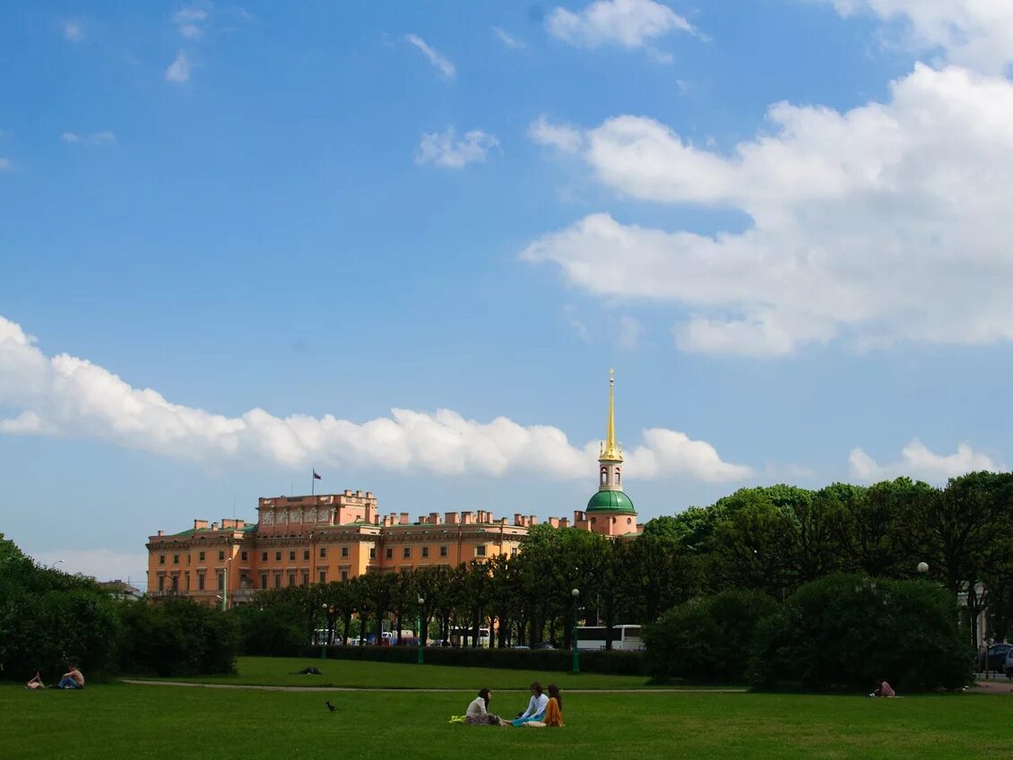 Михайловский замок марсово поле. Марсово поле сайт. Марсово поле в санкт-петербурге. Вечный огонь марсово поле в санкт-петербурге. • сквер на марсовом поле (санкт-петербург).