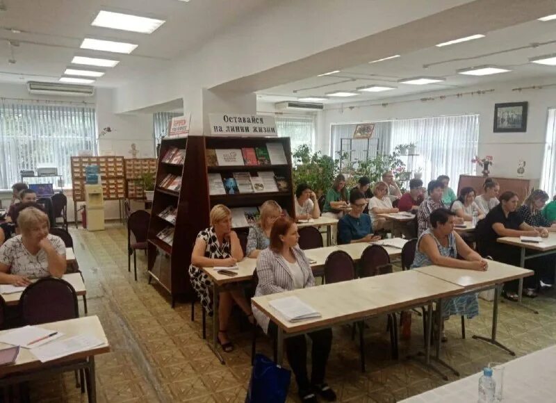 Система образования краснодарского края. Вакансии с обучением краснодар. Судовой дизельный двигатель м503б. Вакансии с обучением краснодар. Гтрк чита профессии.