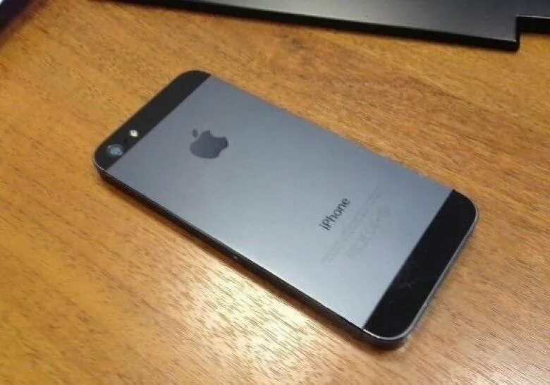 Телефон на авито. Айфон 6s белый фото. Iphone 5 черный. Айфоны в новочеркасске. Авито телефон б у айфон.