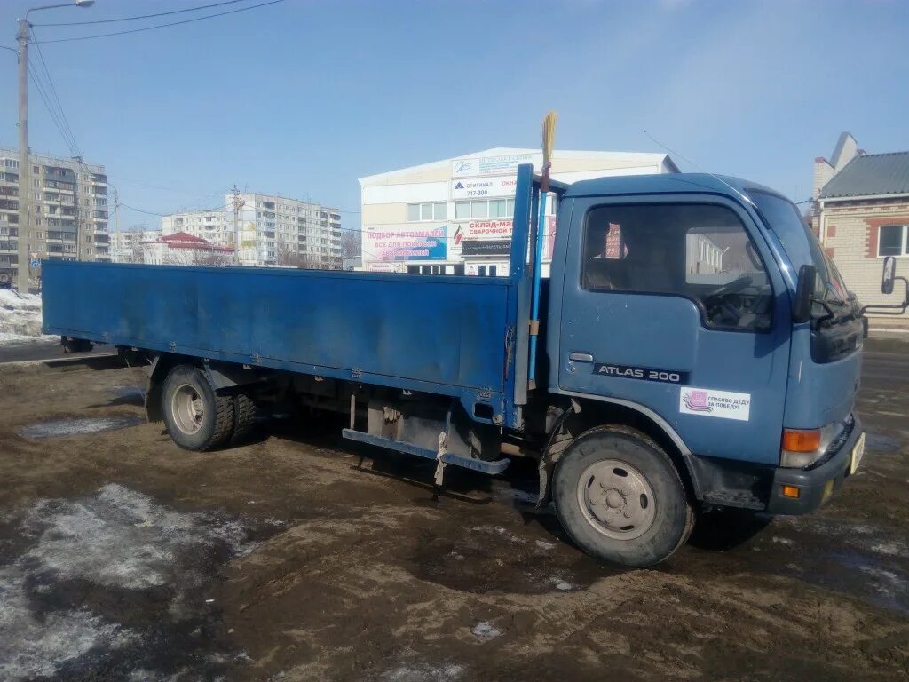 Бортовой 10 тонник FAW. Ман 5 тонн бортовой. Хендай 5 тонник бортовой. Грузовик 3 тонник бортовой. Бортовой грузовик 5 тонн