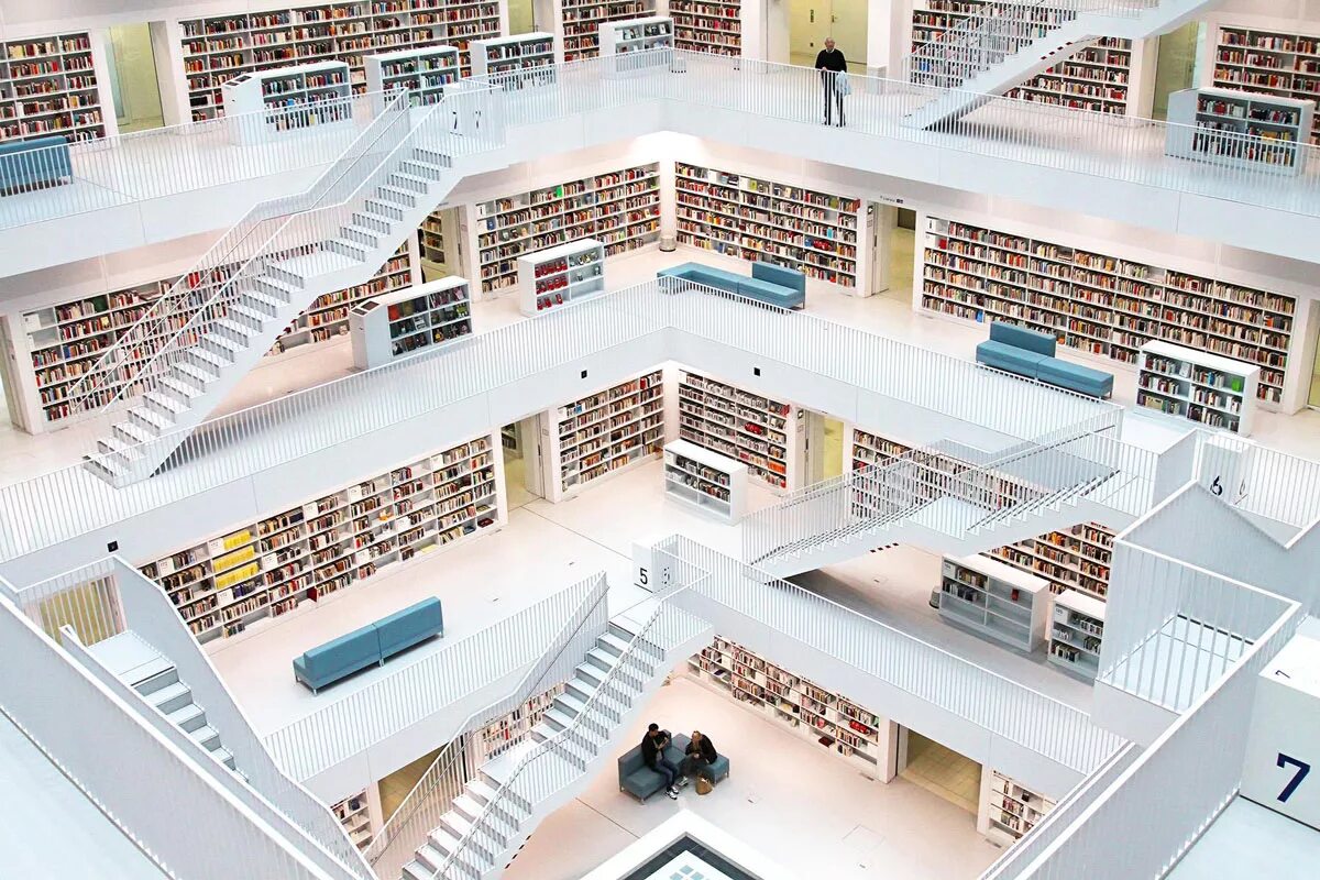 City library. Городская библиотека Штутгарта. Штутгартская городская библиотека, Германия. Библиотека в Штутгарте Германия. Штадт библиотека Штутгарта.