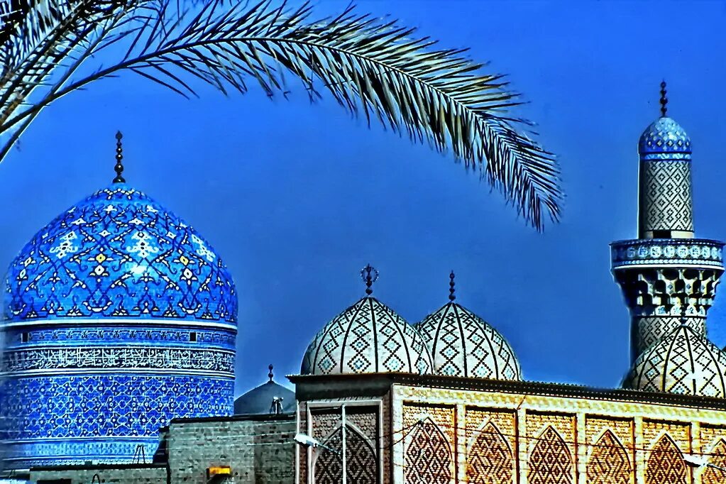 Арабский халифат город багдад. Восточный Багдад мечеть. Золотая мечеть в Багдаде. Багдад в арабском халифате.