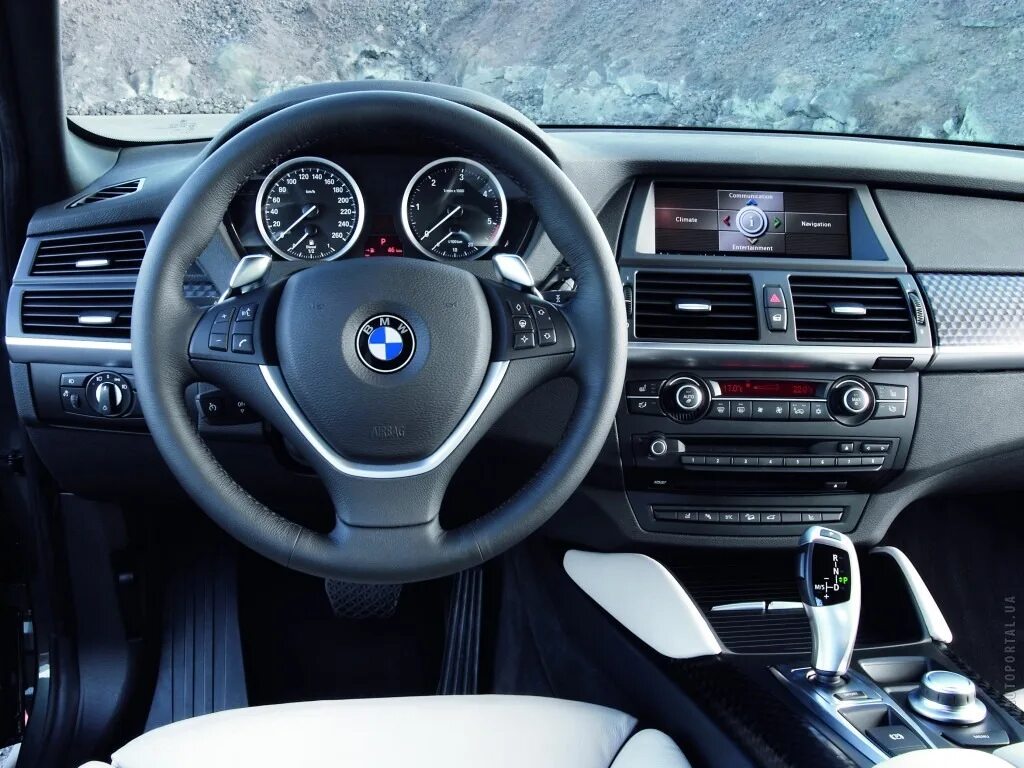 BMW X6 Individual: баварская новинка