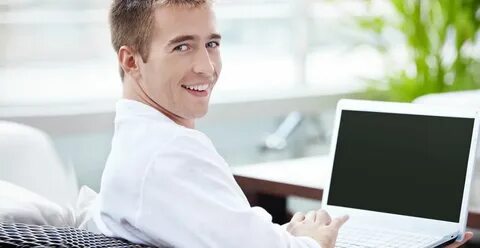 Люди которые работают на компьютере