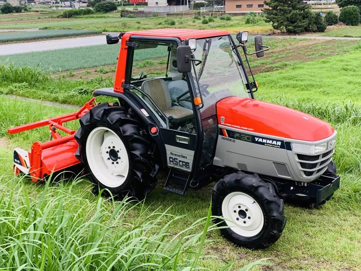 Yanmar af30. Японский минитрактор Yanmar. Трактор Yanmar super Forte. Минитрактор Янмар АФ 30. Мини трактор для домашнего бу