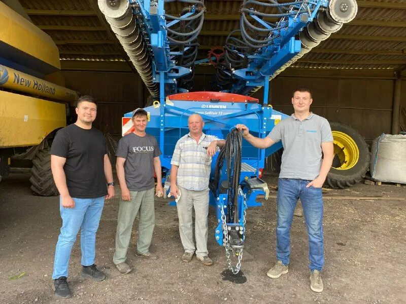 лужская сельхозтехника официальный сайт. учебно-опытное хозяйство краснодарское. гришин виталий евгеньевич амурская область. Claas александр королев. сельхозтехника директор.