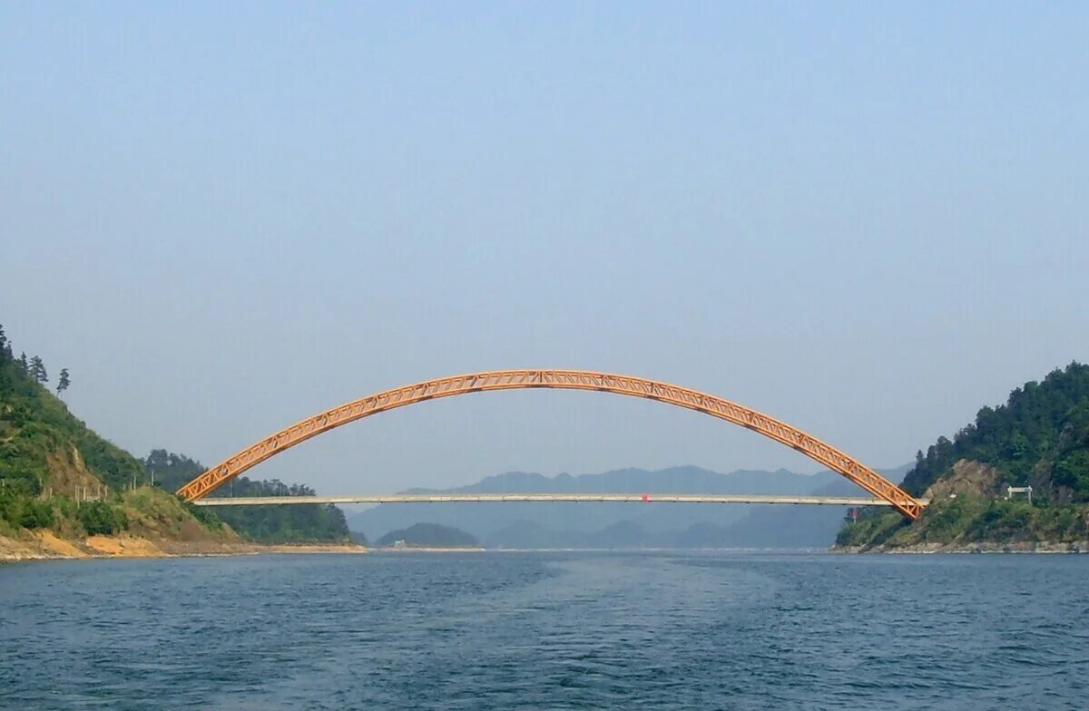 Длинный пролет. Мост "Zhejiang rutig" Китай.. Арочный мост в Шаньдуне. Доминикана мост. Nanpu Bridge.