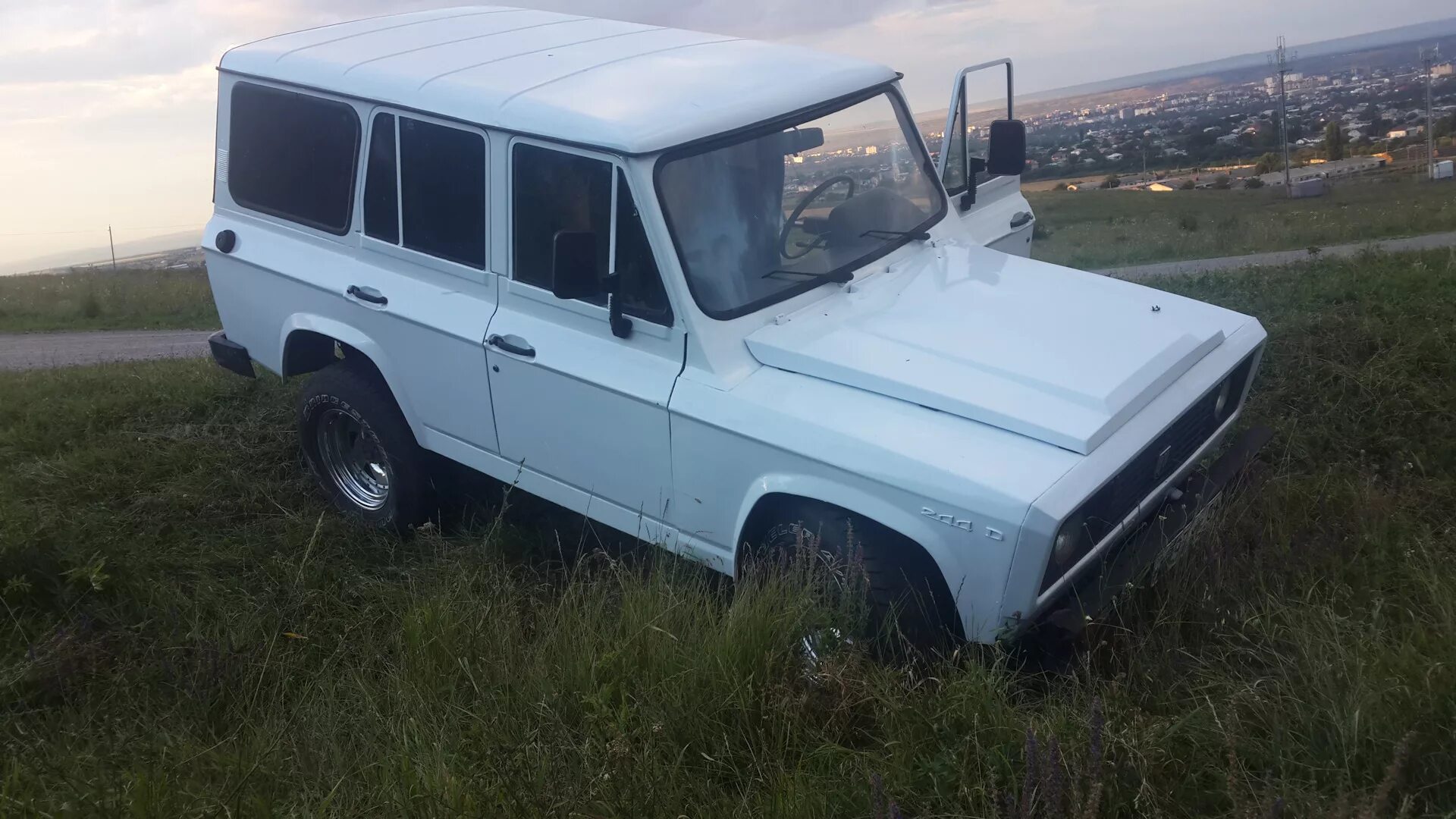 Aro 24. Aro 24 внедорожник. Aro 244 1990. Aro 24 2. Aro 24 аро автомобиль.