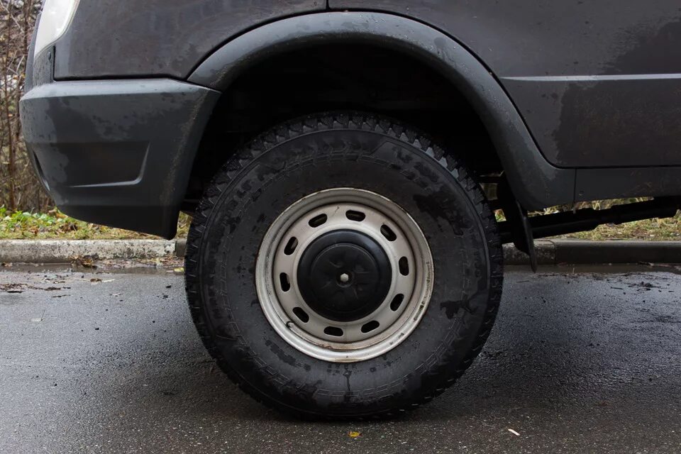 Мт резина на соболь. Резина газель соболь 4х4. Колеса на соболь 4х4. Размер резины соболь 4х4. Шины 235/85/16 на соболь.