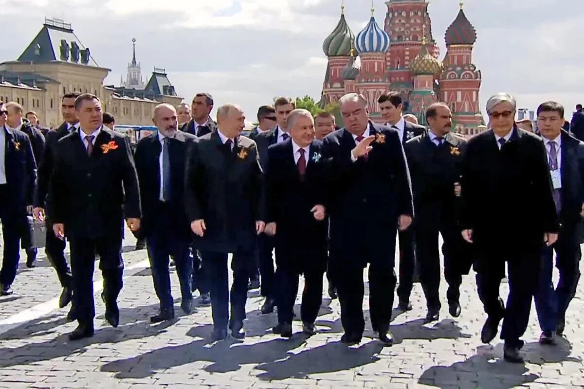 Победа снг. Охрана Путина 2023. Охрана президента.