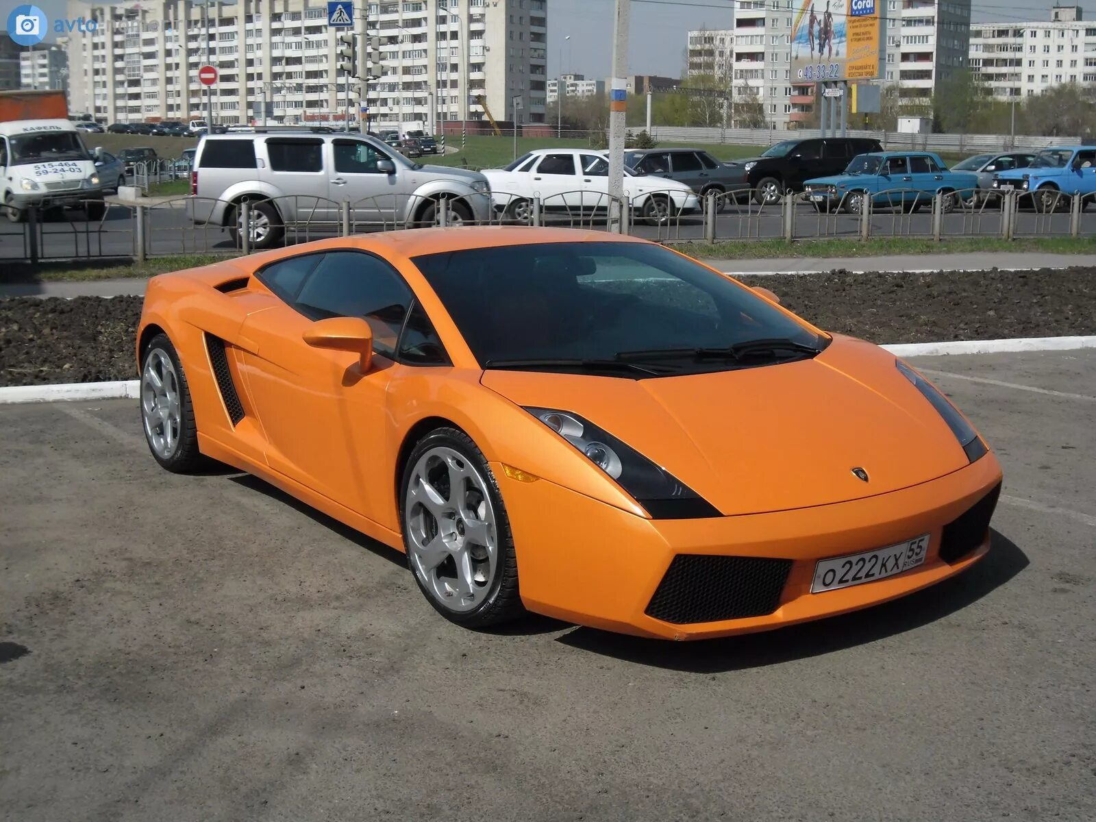 Крутые машины в омске. Фото машины в омске. Dodge viper омск. Самая редкая машина в омске. Дорогие авто омска.