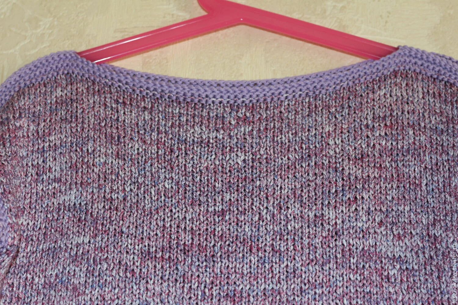 Горловина связанная лодочкой. Свитер вырез лодочкой спицами. Ажурные кофточки спицами. Вязание спицами вырез лодочка. Горловина связанная лодочкой.