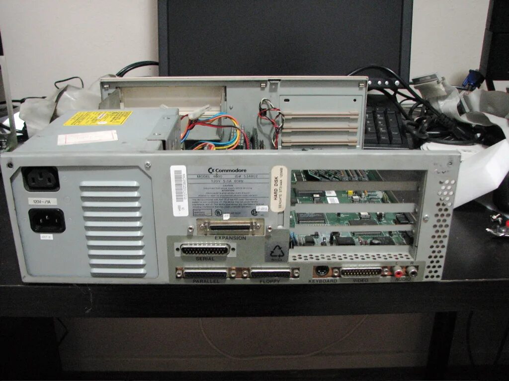 Ibm p. Амига 4000. amiga 4000. ibm p275. ibm p690.