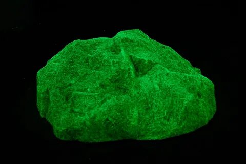 Зеленый камень игра