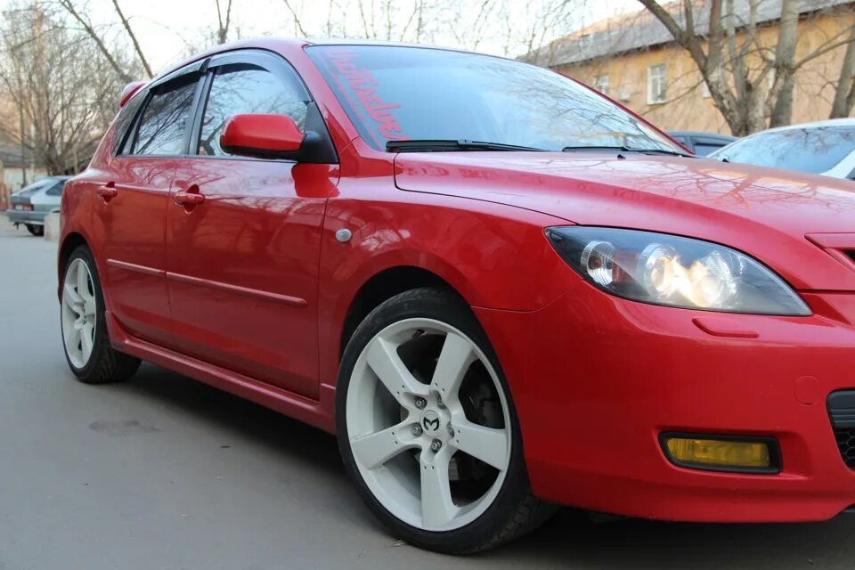 Mazda 40. Мазда 3 BK 245\40. 225 40 R18 Мазда 3 BK. 225 40 R18 Мазда 3 БК хэтчбек. Мазда 3 r18 225/40.