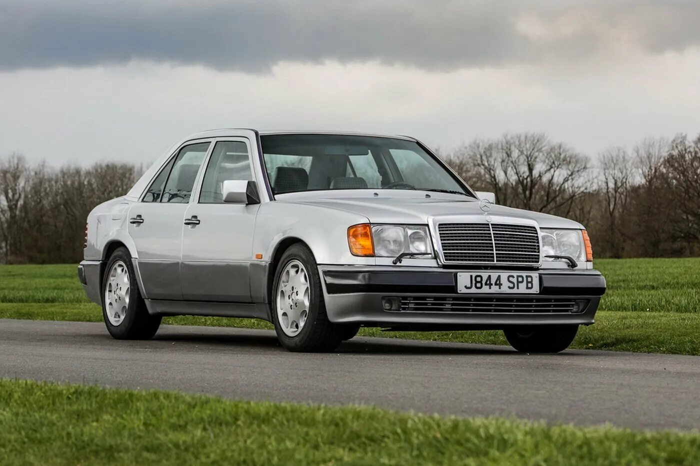 Mercedes e500. Mercedes-Benz w124. Mercedes-Benz 500 e. Mercedes w124 e500.