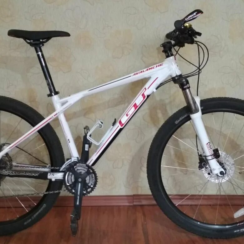 Купить велосипед gt avalanche. Gt 27.5 Avalanche Elite. Gt Avalanche 1909. Велосипед gt Avalanche 5. Gt Avalanche 30.