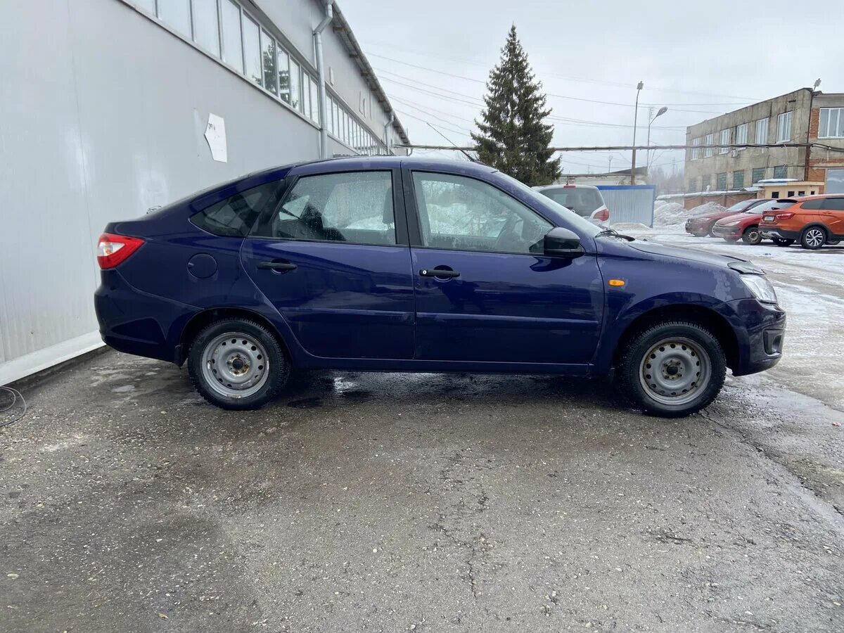 лада гранта белая 2014г. лада гранта спорт 2022. лада гранта спорт 2022. новые гранты в туле. новые гранты в туле.