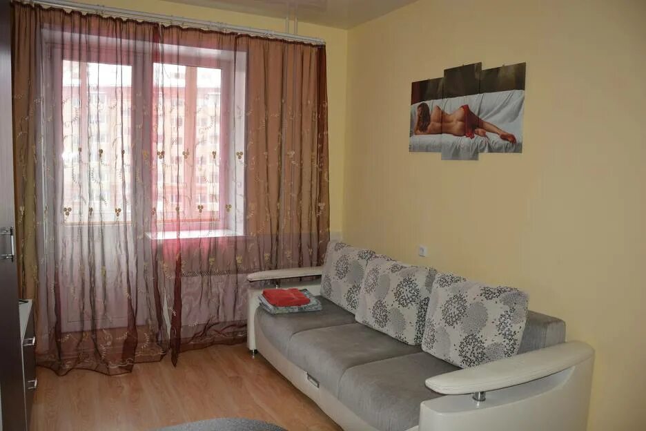 недорогие квартиры в абакане. авито абакан квартиры. 2 комнатные квартиры в абакане. недорогие квартиры в абакане. отражение квартира абакан.