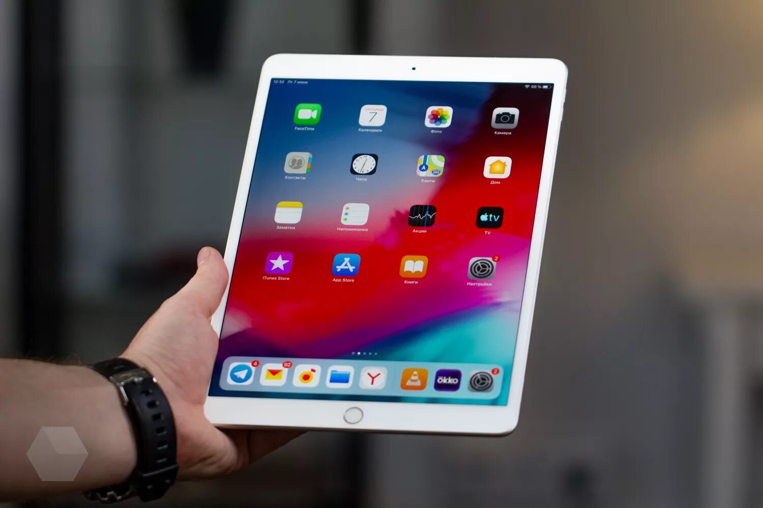 Айпад 7 дата выхода. Айпад аир 1. ipad air и ipad 6. айпад 2019. apple ipad air 2019.