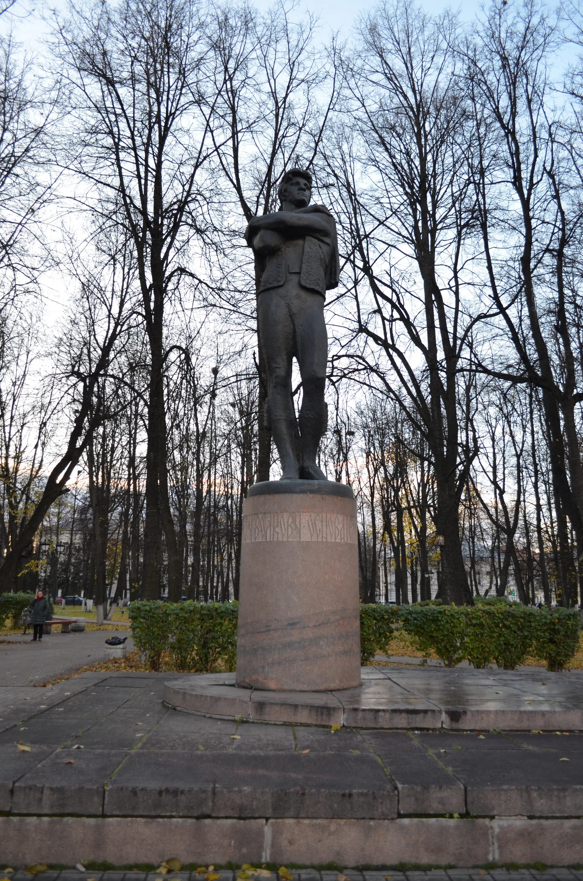 Памятник федору волкову