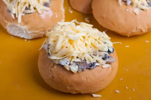 Булочки курицей и грибами рецепт