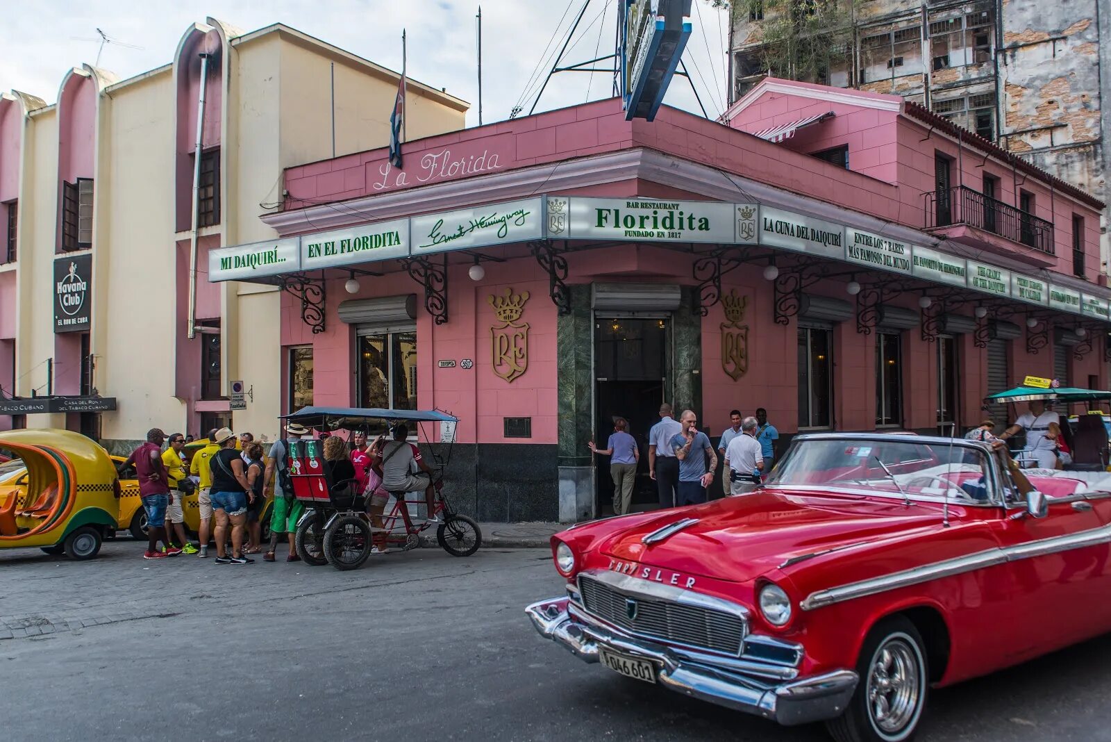 Кафе куба реклама. Гавана бар Floridita. Гавана Хемингуэй бар Floridita. Куба кафе Флоридита. Ресторан Гавана Ленинский проспект 88.