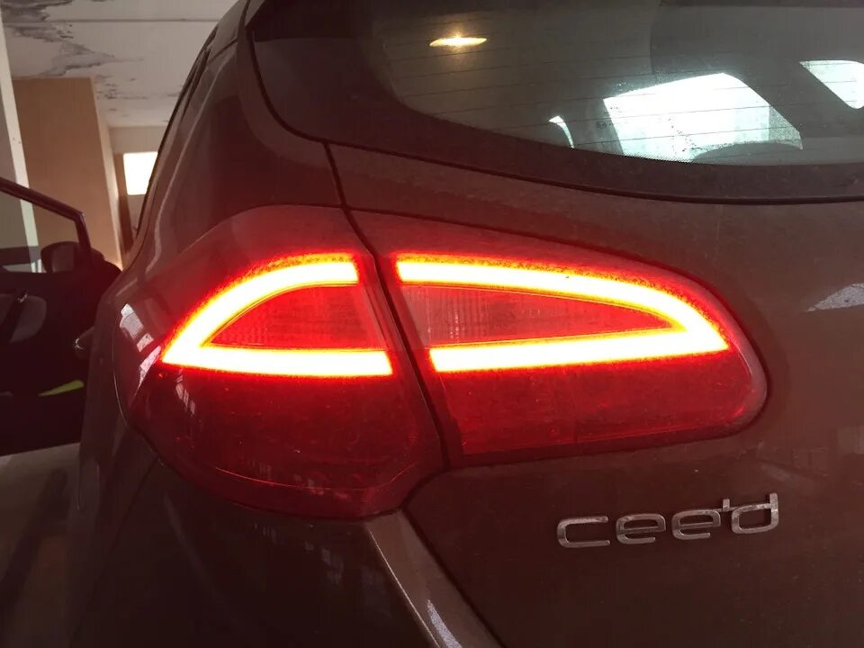 Киа сид универсал фары. Led фонари Kia Ceed JD. Задние диодные фонари Kia Ceed. Kia Ceed JD задние диодные фонари. Задние диодные фонари Киа СИД 2018.