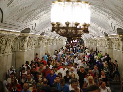 Метро москва почему стоим