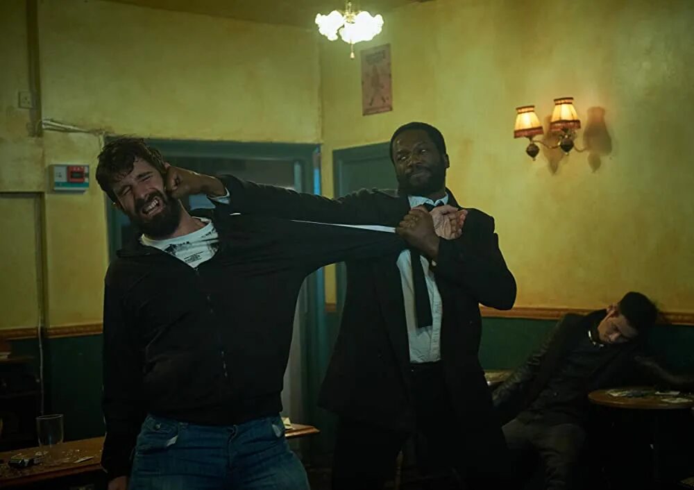 Банды лондона сериал 2 сезон. Банды лондона сериал 2 сезон. Банды лондона 1. Джо коул актёр 2020. Банды лондона сериал.