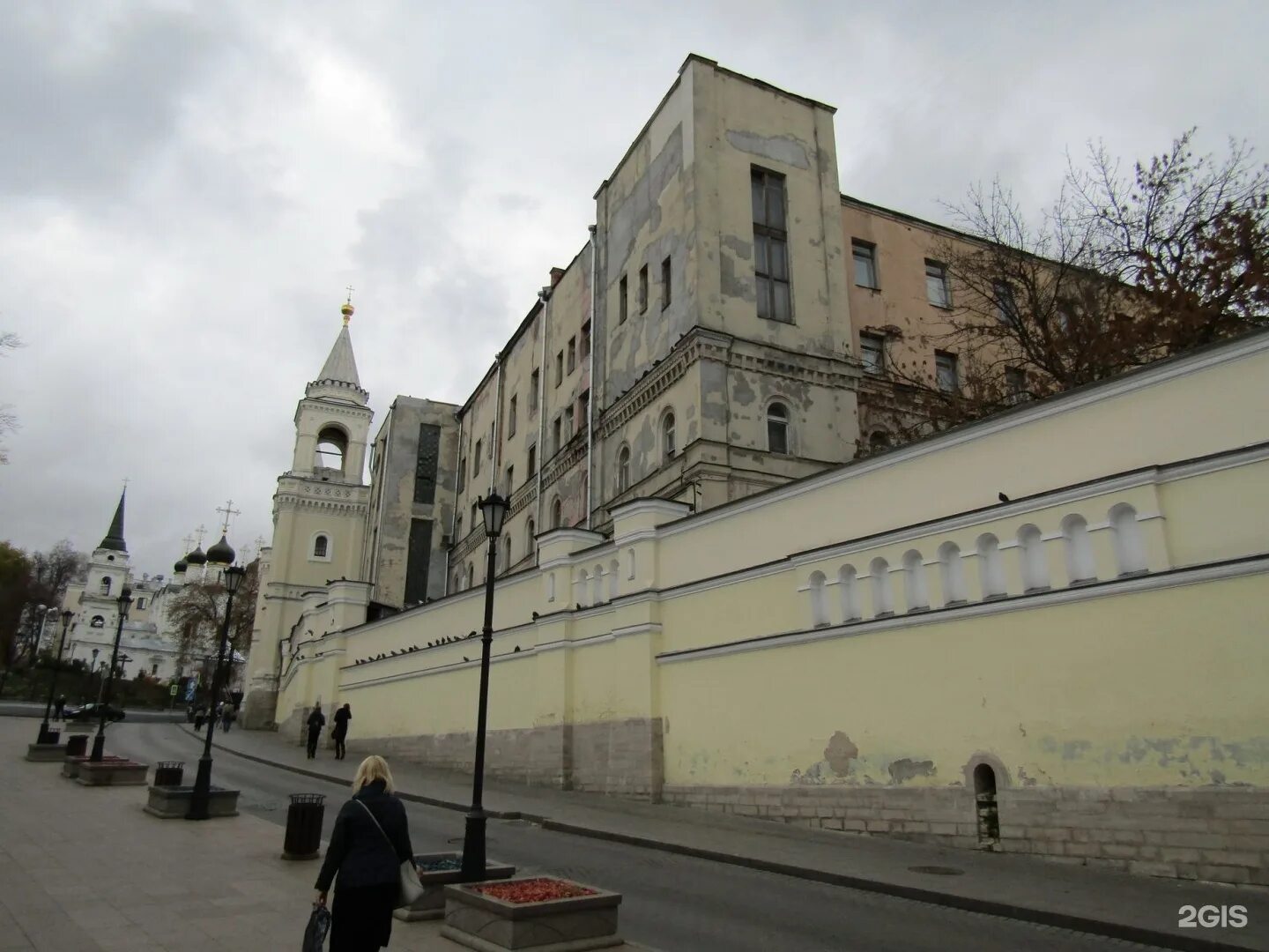 Малый Ивановский переулок 2 монастырь. Малый Ивановский 2/4 стр 1. Москва малый Ивановский пер 2а. Малый Ивановский пер 5 стр. 1.