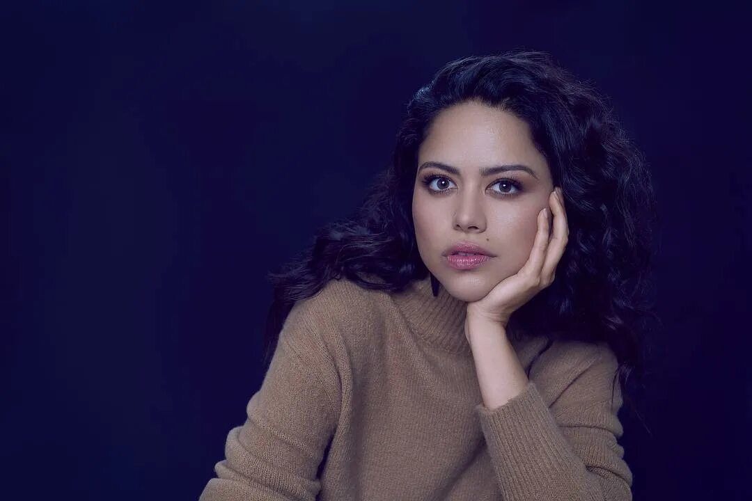 Алисса диаз. Алисса диаз фото. Алисса диаз фото. Диас алисса. Алисса диаз.