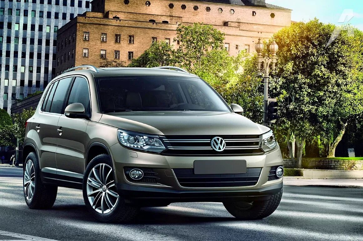 Машина volkswagen tiguan. Фольксвагентигутигуан. Фольксваген Tiguan. Машина Volkswagen Тигуан. Внедорожник Фольксваген Тигуан.