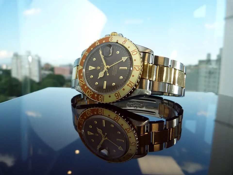 Sold watch. Часы ролекс 2022. Часы ролекс 2023. Rolex 2022 men. Часы ролекс v800.