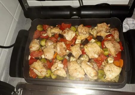 Запеченные овощи с филе курицы