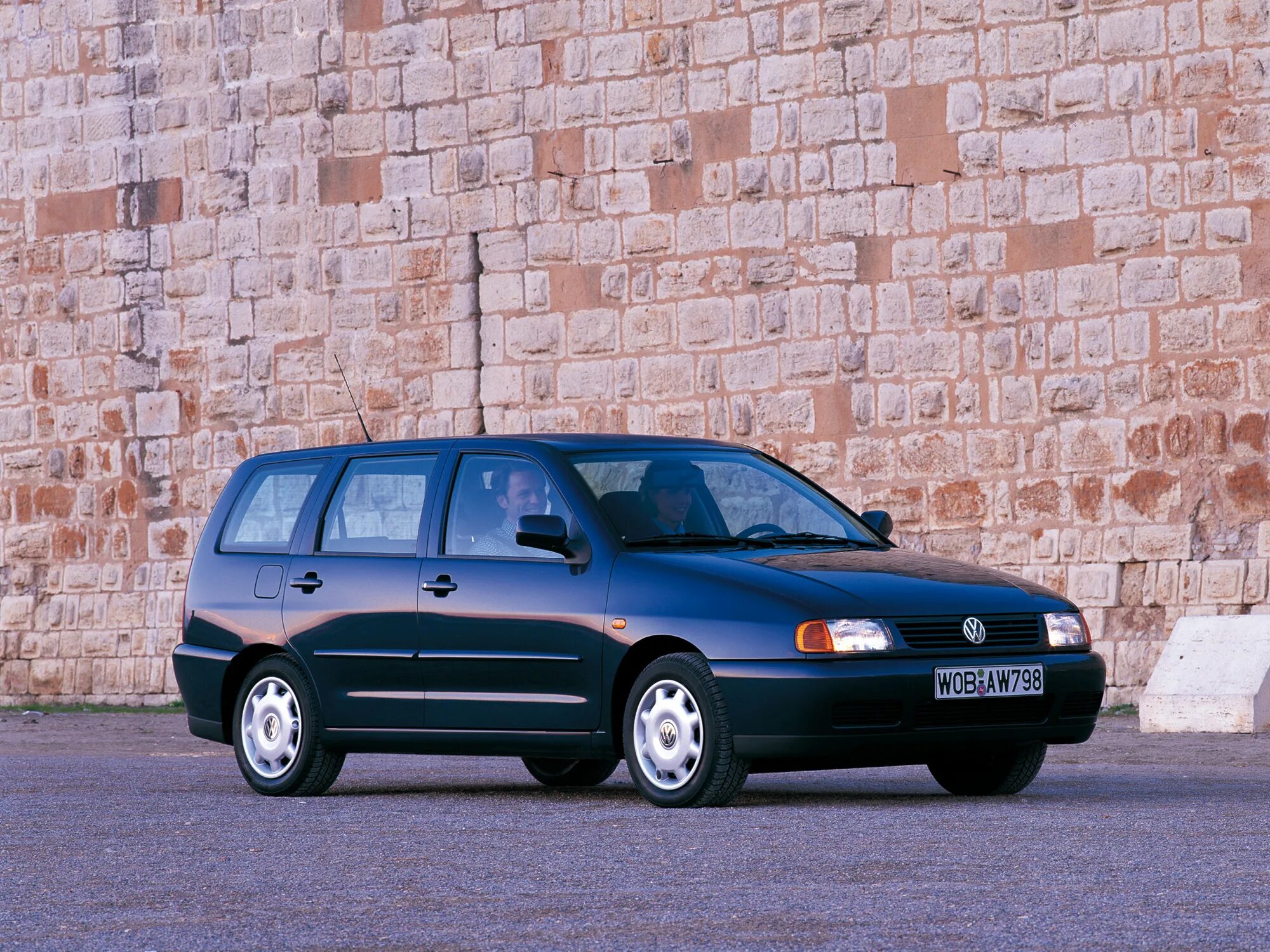Volkswagen polo 2000 универсал. Vw polo 2000 универсал. 3 вариант 2000. 3 вариант 2000. Volkswagen passat b5 variant.