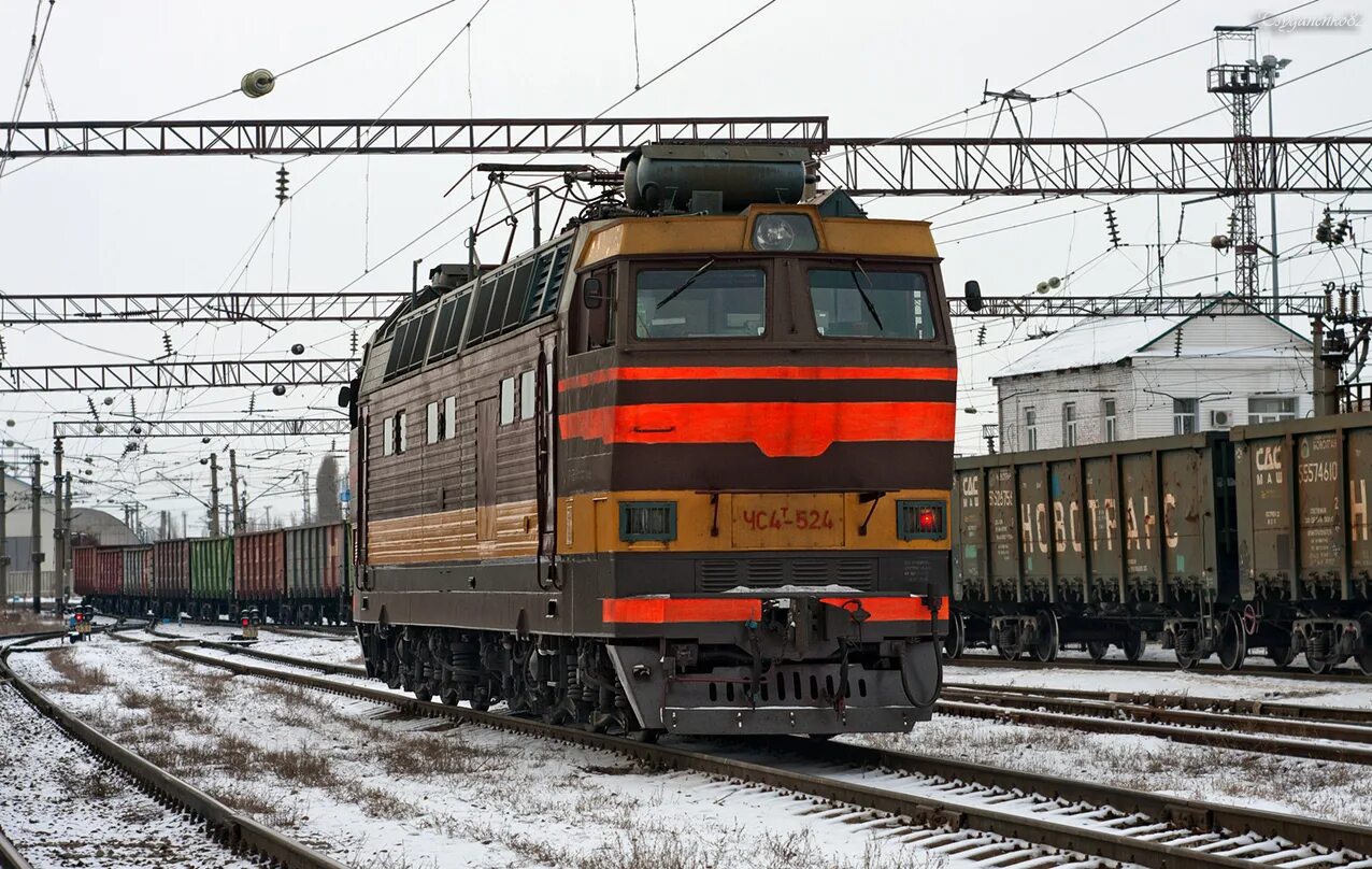 Электровоз чс4т Воронеж. Чс4т ЮВЖД. Чс4т 542. Чс4 электровоз Сухиничи. Электричка пенза ртищево сегодня