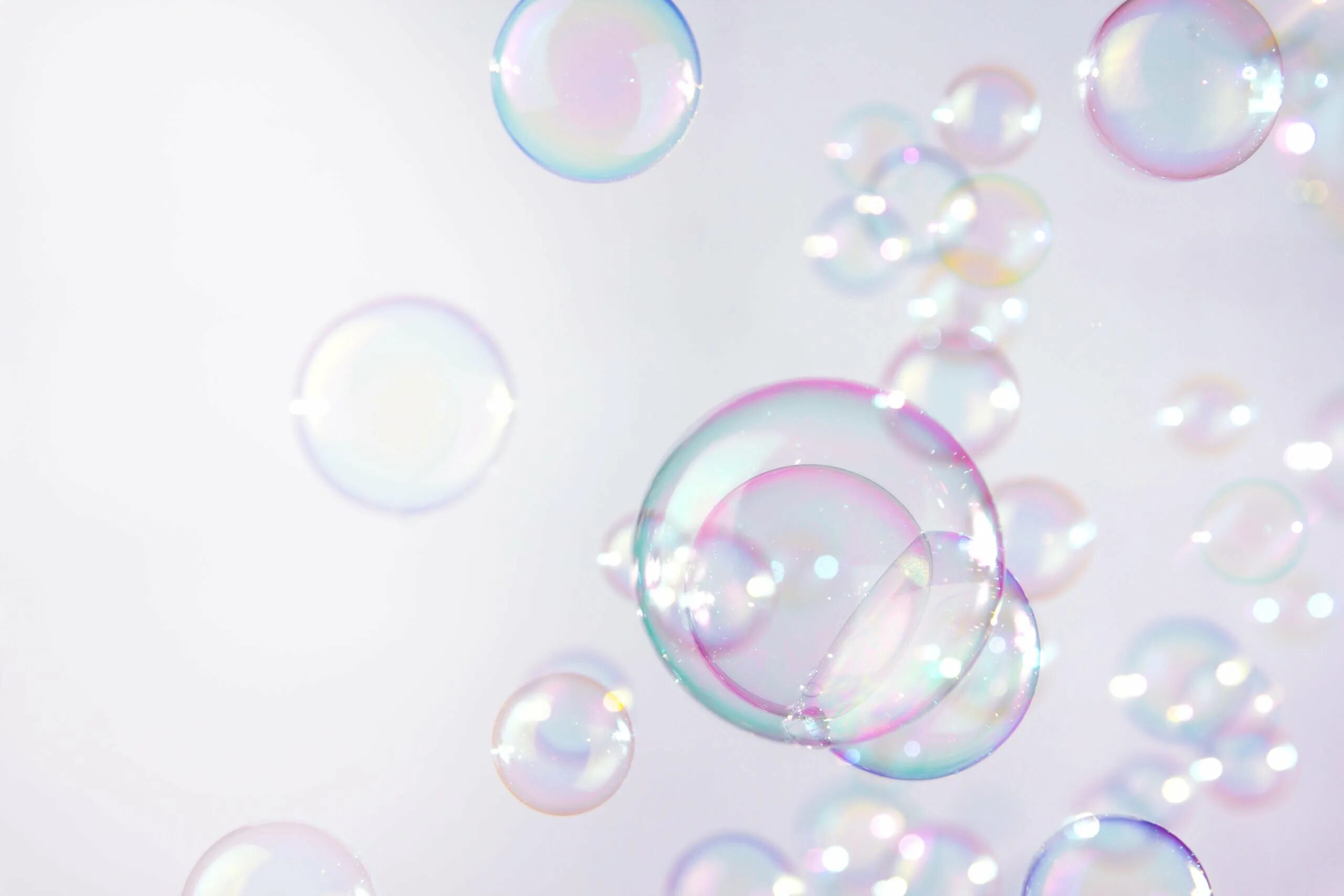 Фон пузыри. Мыльные пузыри. Фотофон мыльные пузыри. Мыльные пузыри на белом фоне.