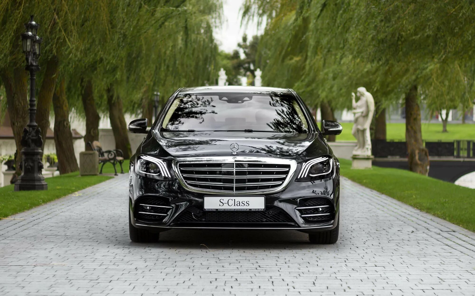 Div class s class s. Мерседес s class w223. мерседес бенц 222 s класса. mercedes benz s class guard w223. mercedes s class w223 amg.
